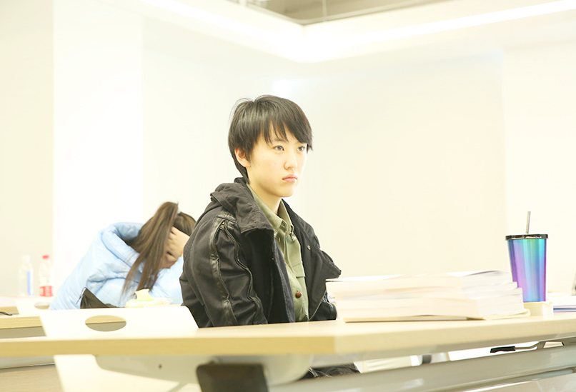 舞蹈培訓(xùn)文化課數(shù)學(xué)課堂