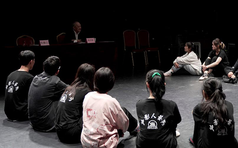 民族舞培訓(xùn)機(jī)構(gòu)課堂