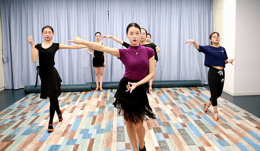 國標舞培訓多少錢